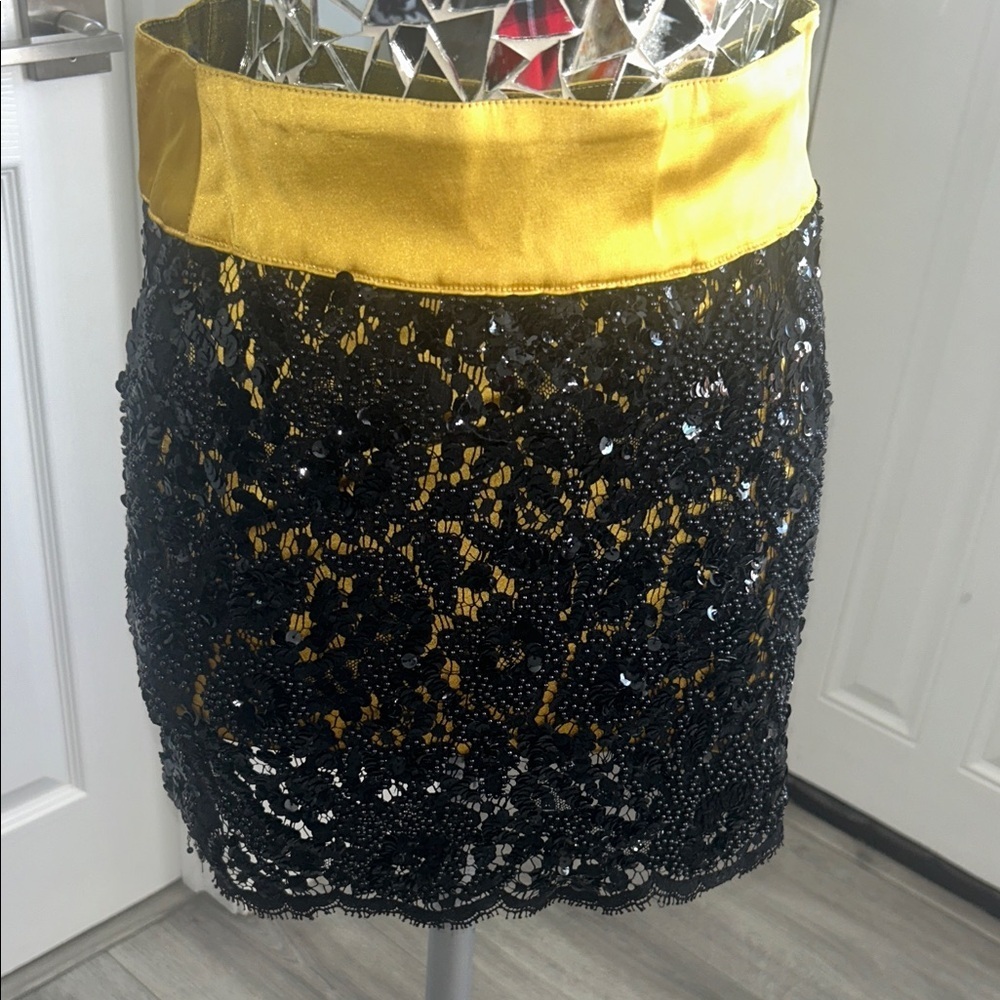 KAREN BOYD Custom Made Designer Black and Yellow Sequin Lace Skirt Small